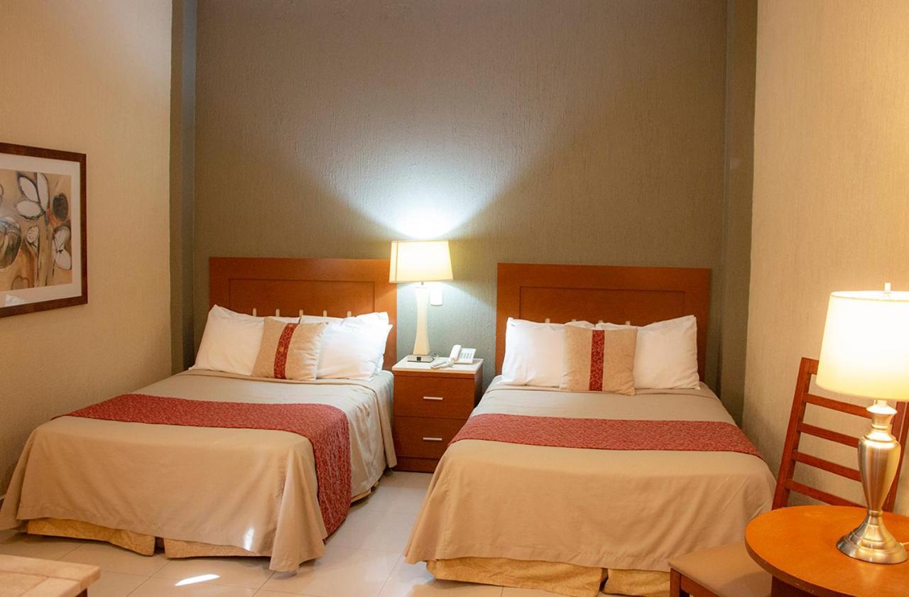 Hotel Fenix Los Mochis Εξωτερικό φωτογραφία