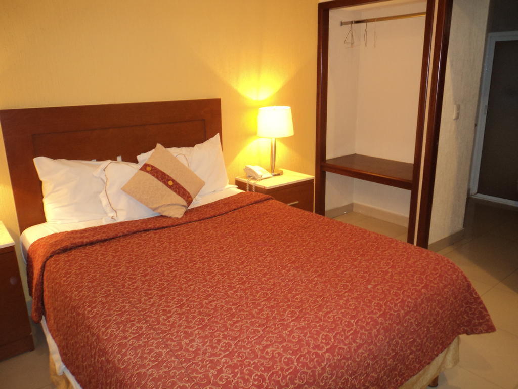 Hotel Fenix Los Mochis Δωμάτιο φωτογραφία