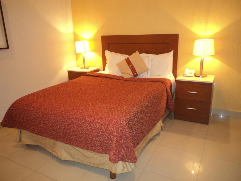 Hotel Fenix Los Mochis Δωμάτιο φωτογραφία